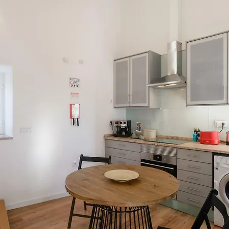 Apartment Madre Deus I Lisbon